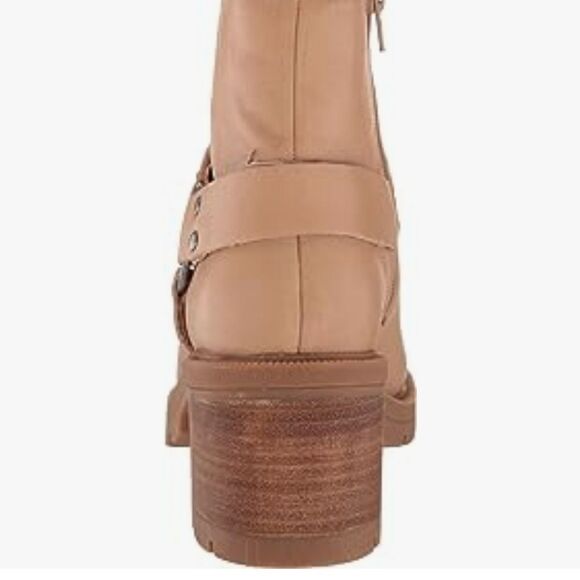 Lucky Brand Soxton Bootie - Picture 6 of 9